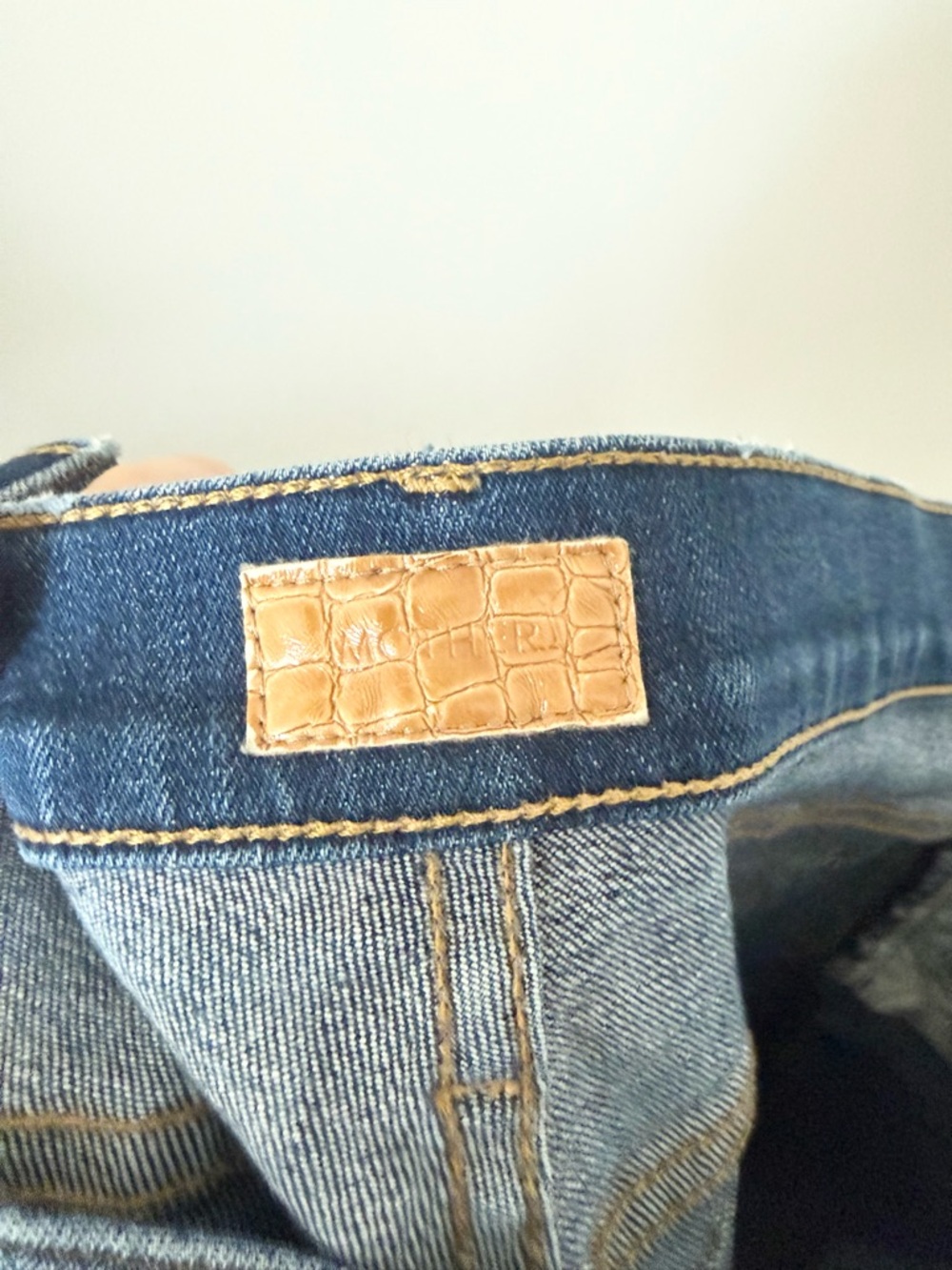 Mother The Drop Out Raw Hem Straight Jeans in Tequila Truth Size 28 - Picture 6 of 8